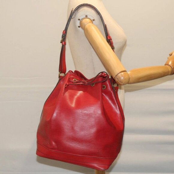 LOUIS VUITTON Epi Noe Shoulder Bag Red - Picture 1 of 16